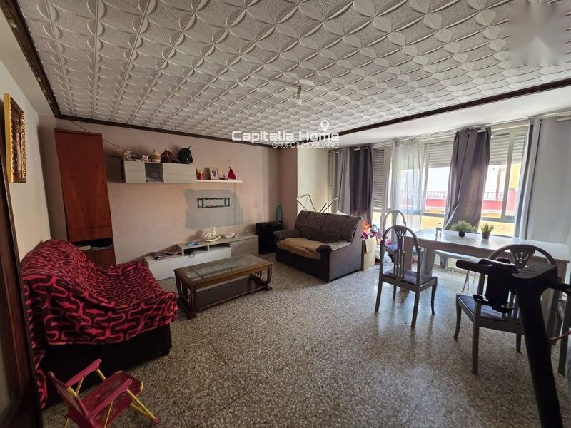 Piso en Valencia (1/5)